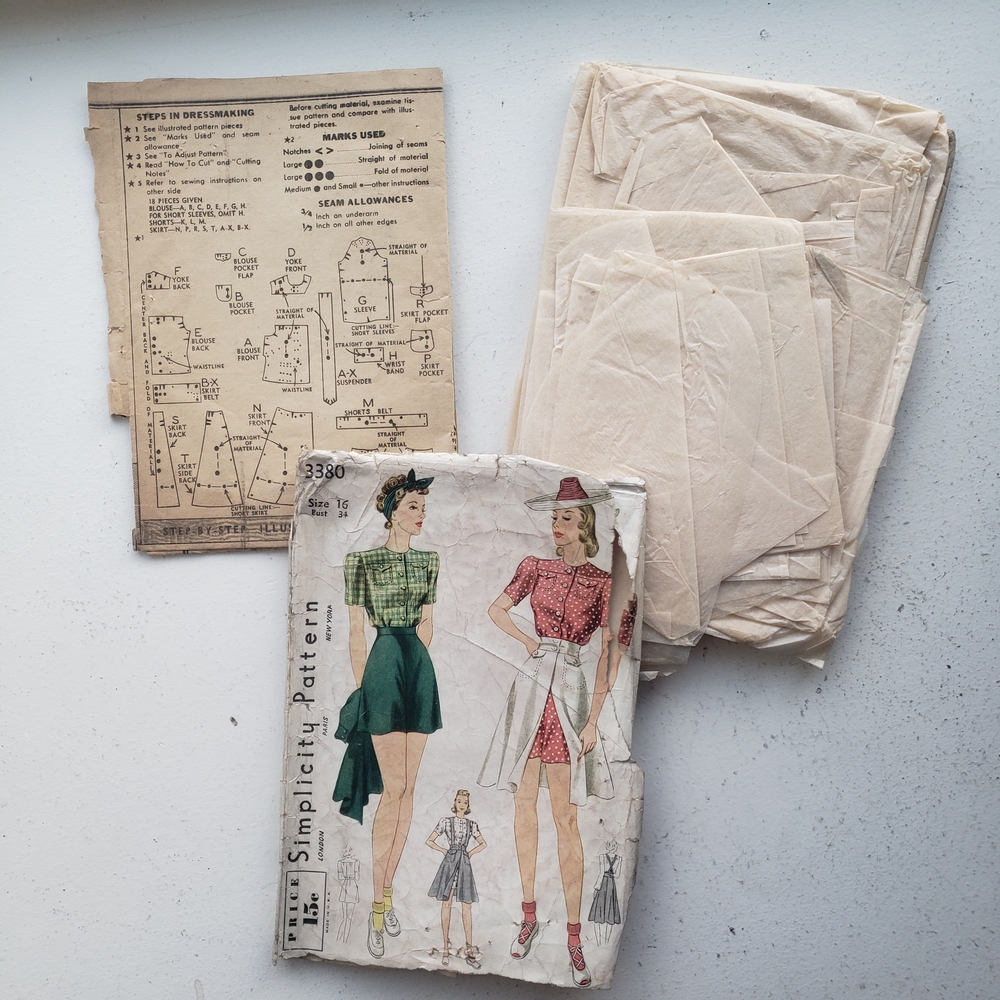 1930s Vintage 34" Bust Simplicty 3380 Short Suspender Skirt Top Sewing Pattern - Picture 4 of 10